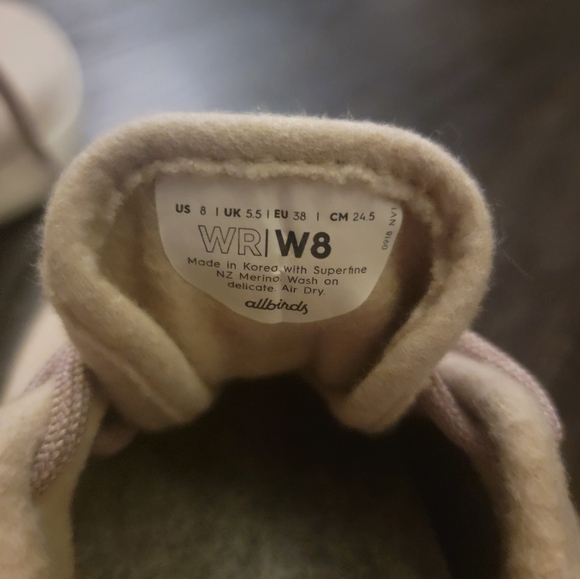 Allbirds cream wool runners size 8 - Picture 4 of 5